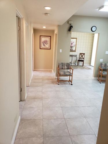 1321 Paradise Ln, Los Banos, CA 93635